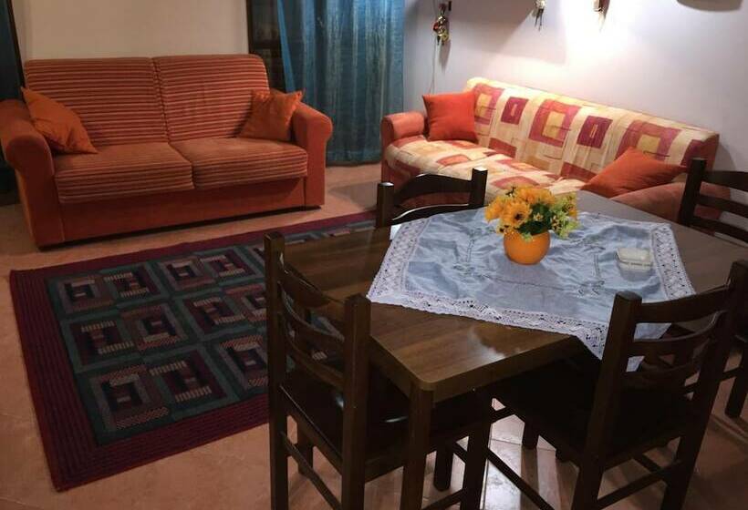 带1个卧室的舒适公寓, Hola Cathedral House