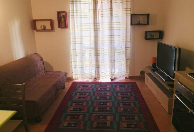 带1个卧室的舒适公寓, Hola Cathedral House