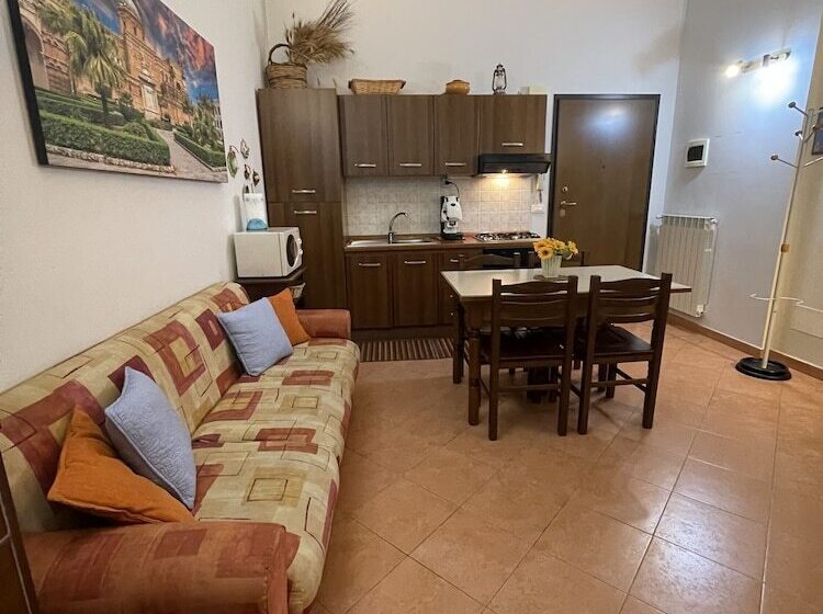 带1个卧室的舒适公寓, Hola Cathedral House