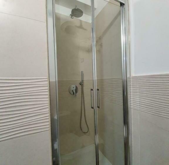 سوییت لوکس, Bb Suite Siracusa