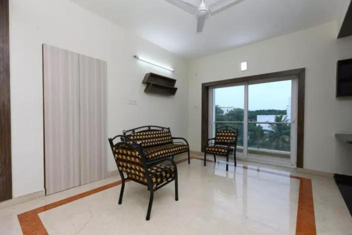 חדר דלוקס, The Posh Residency, Ecr