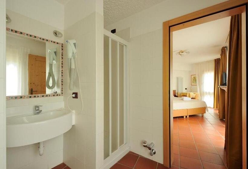 شقة غرفتين, Chalet Dei Pini