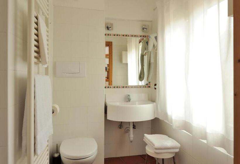 شقة غرفتين, Chalet Dei Pini