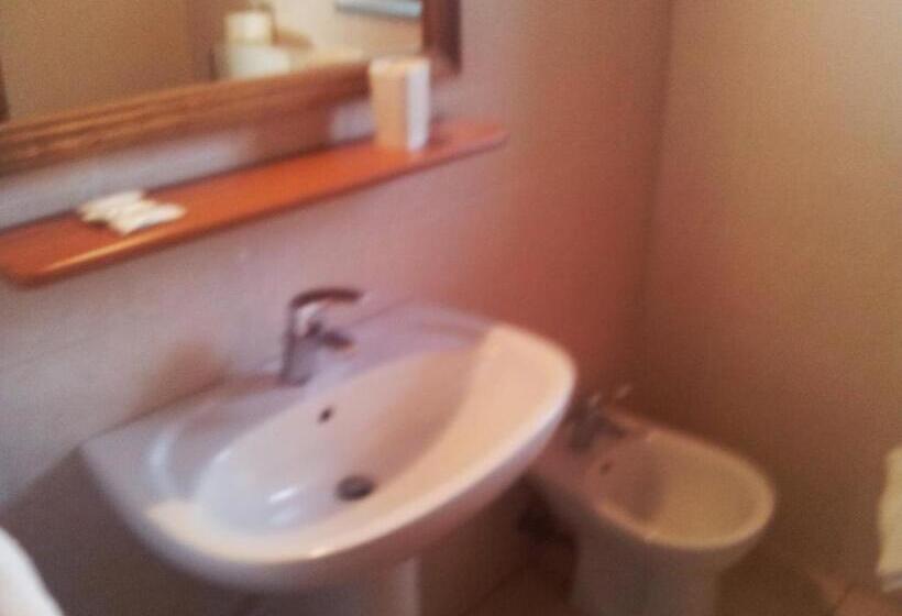 Номер Стандарт Трехместный, Agriturismo Il Picchio Verde