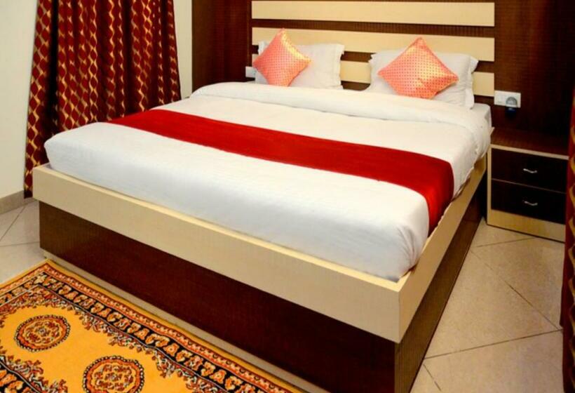 اتاق لوکس, Parag Inn