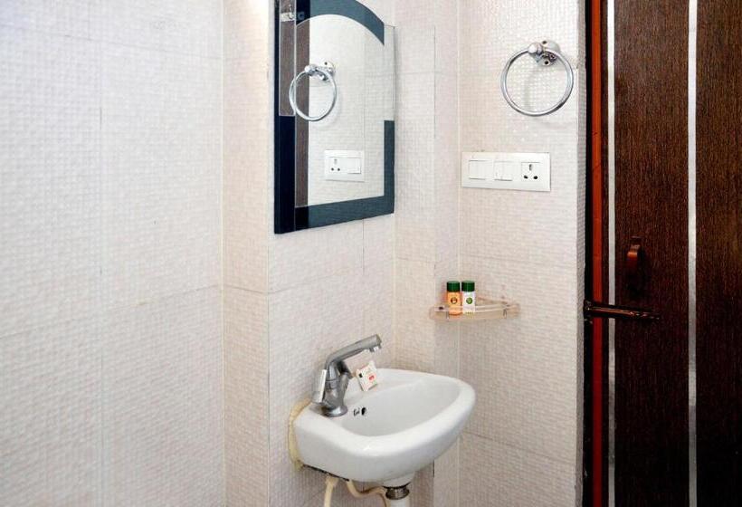 اتاق استاندارد, Parag Inn