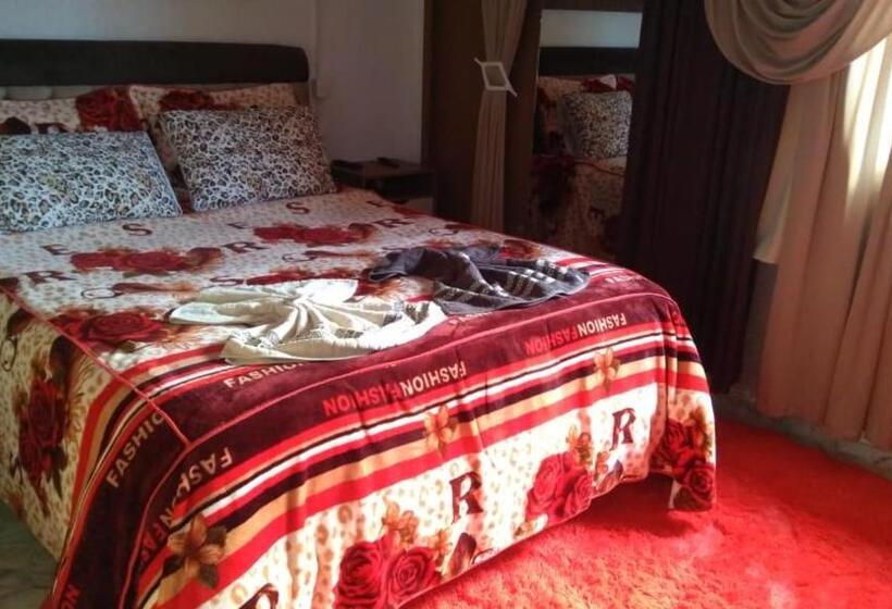 标准间, Casa De Temporada Familiar