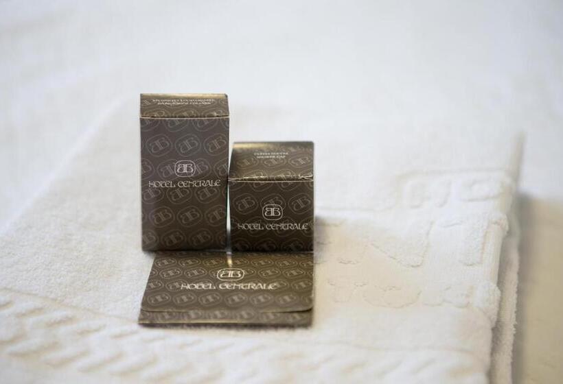 غرفة سوبيريور, Centrale