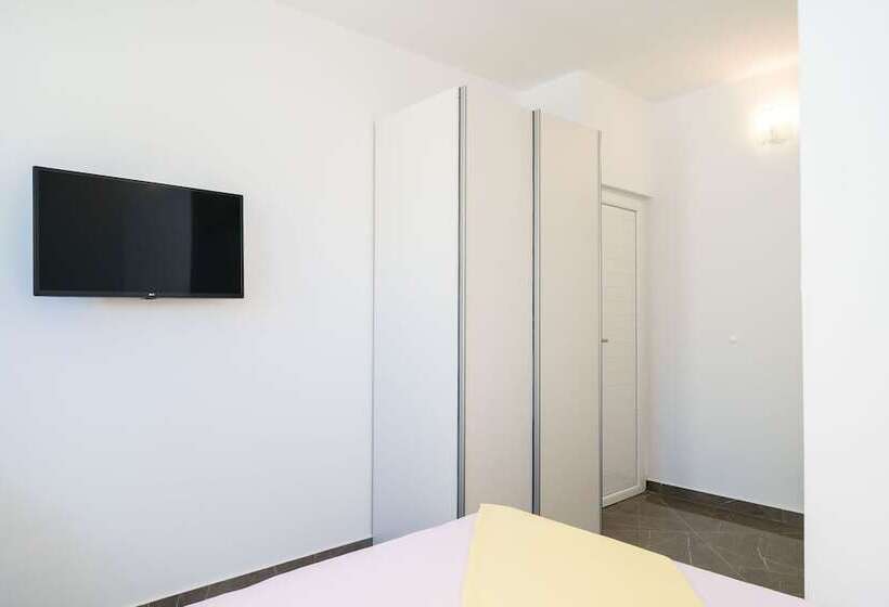 غرفة قياسية مطلّة علي الحديقة, Rooms & Apartments Barišić