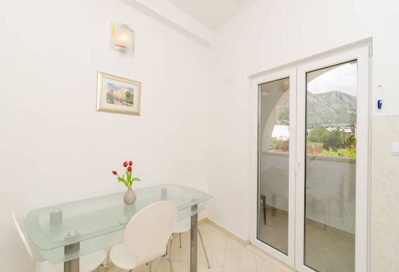 إستوديو قياسي مطل على المدينة, Rooms & Apartments Barišić