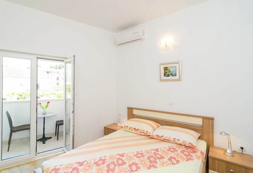 غرفة قياسية مطلة على المدينة, Rooms & Apartments Barišić