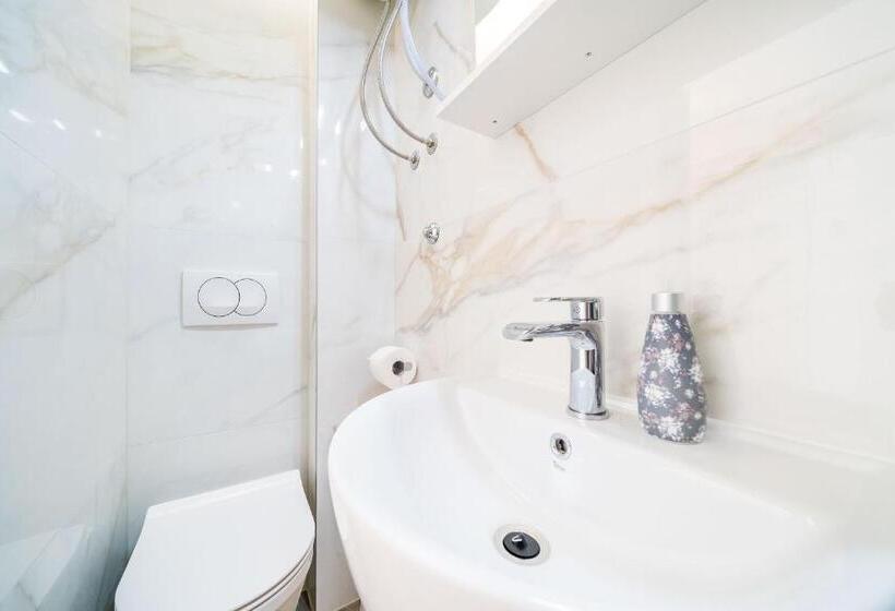 غرفة قياسية مطلّة علي الحديقة, Rooms & Apartments Barišić