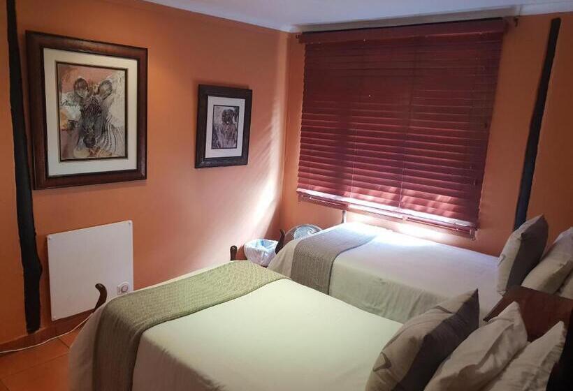 Апартаменты 2 Спальни, Greenfields Guesthouse & Restaurant