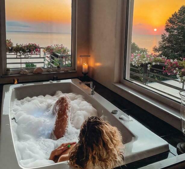 סוויטה נוף לים, Panorama Suites & Spa   Adults Only