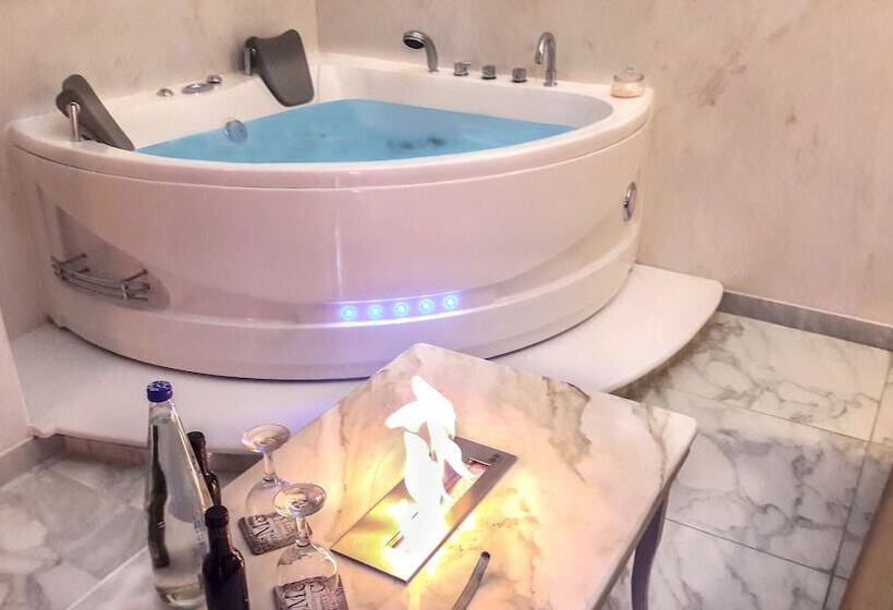 סוויטה נוף לים, Panorama Suites & Spa   Adults Only