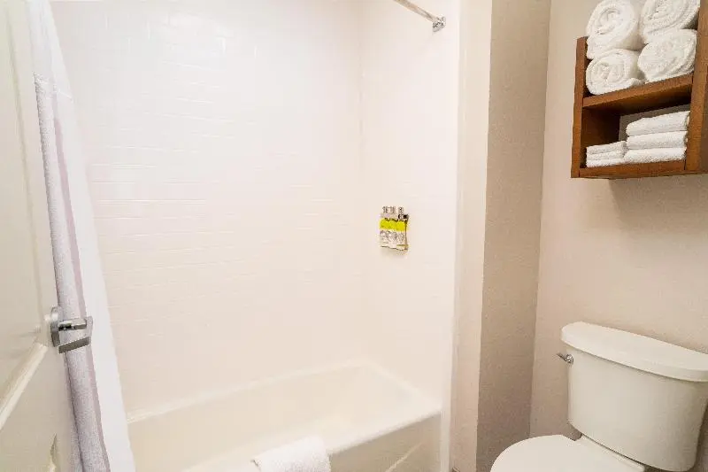 キングサイズベッドのスイートルーム, Staybridge Suites   Nashville   Franklin, An Ihg