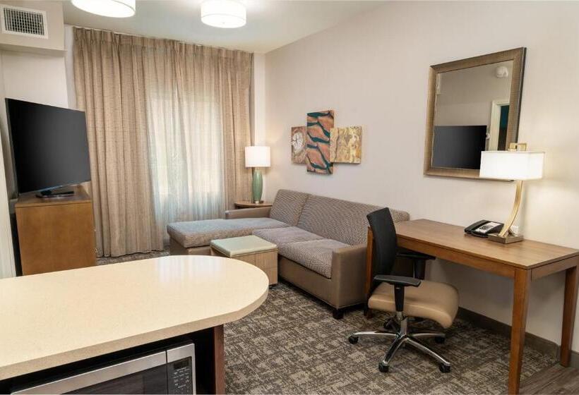 适合残疾人士使用的带超级大床的标准间, Staybridge Suites Nashville Franklin, An Ihg