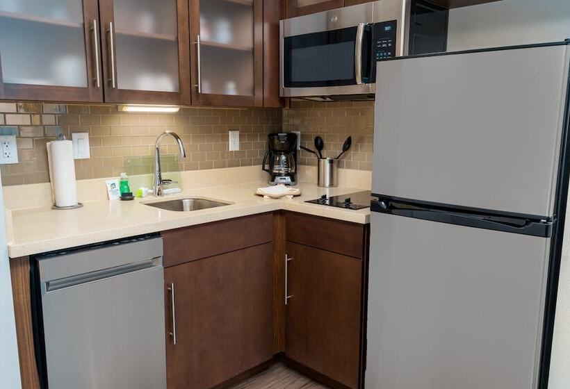 스탠다드 스튜디오, Staybridge Suites Nashville Franklin, An Ihg