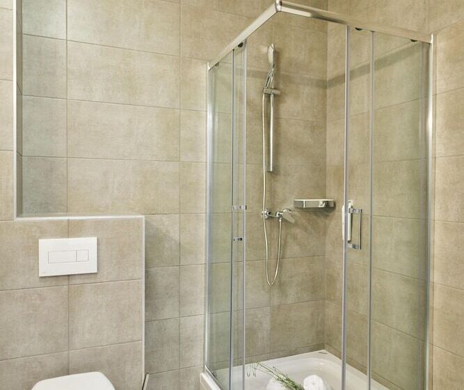 إستديو قياسى مزود بشرفة, Arancini Residence