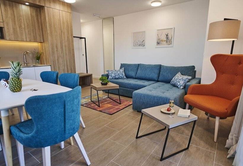 شقة غرفتين نوم مزودة بشُرفة, Arancini Residence