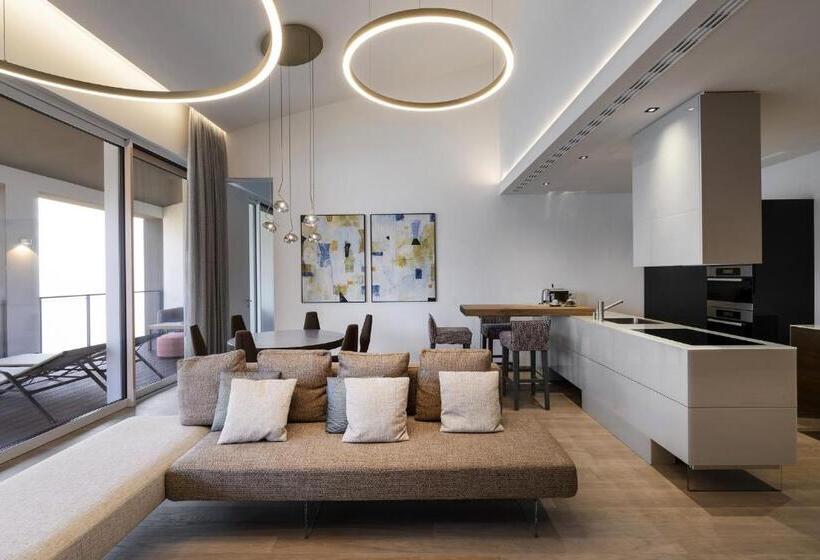 Superior suite with lake view, Aria Retreat & Spa   The Leading Hotels Of The World, Located Within Parco San Marco Resort