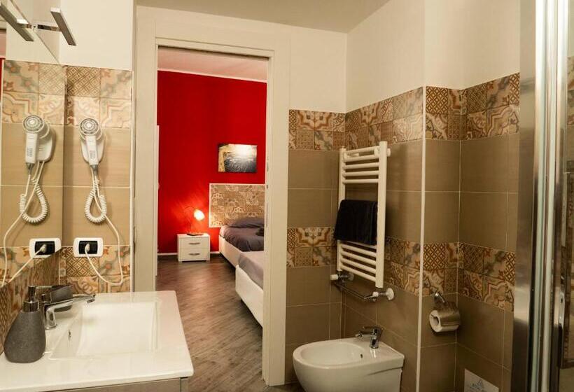 اتاق استاندارد چهار تخته, B&b Cosmoneapolitan