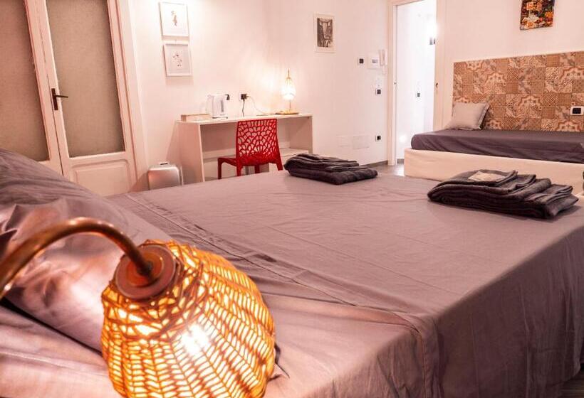 اتاق استاندارد چهار تخته, B&b Cosmoneapolitan