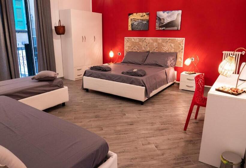 اتاق استاندارد چهار تخته, B&b Cosmoneapolitan