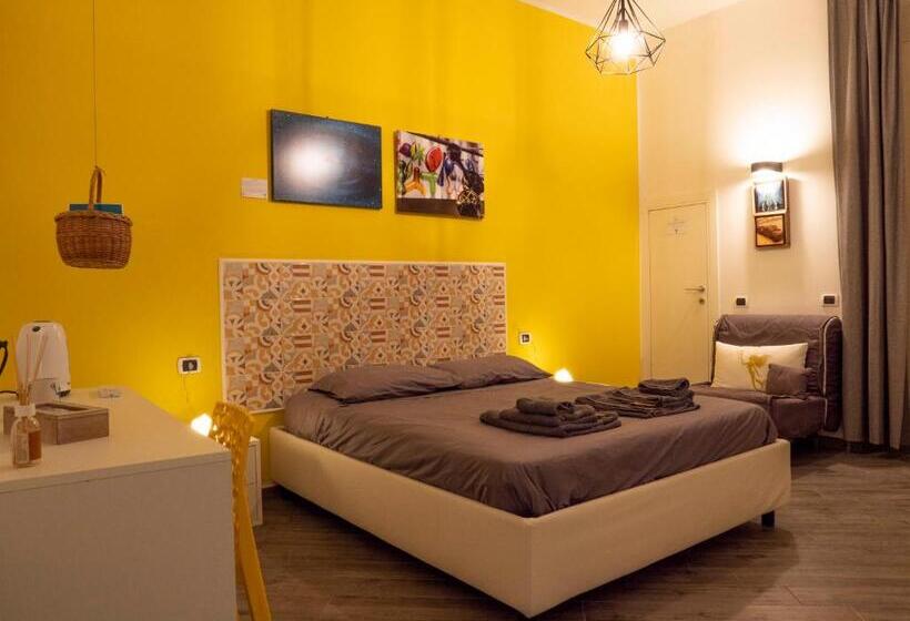 اتاق لوکس, B&b Cosmoneapolitan