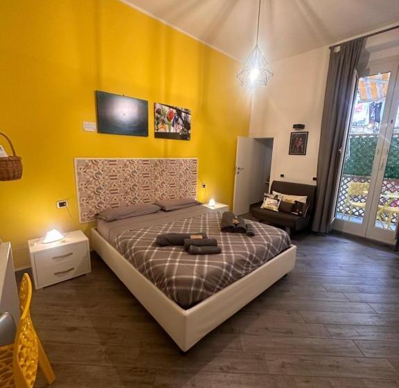 اتاق لوکس, B&b Cosmoneapolitan