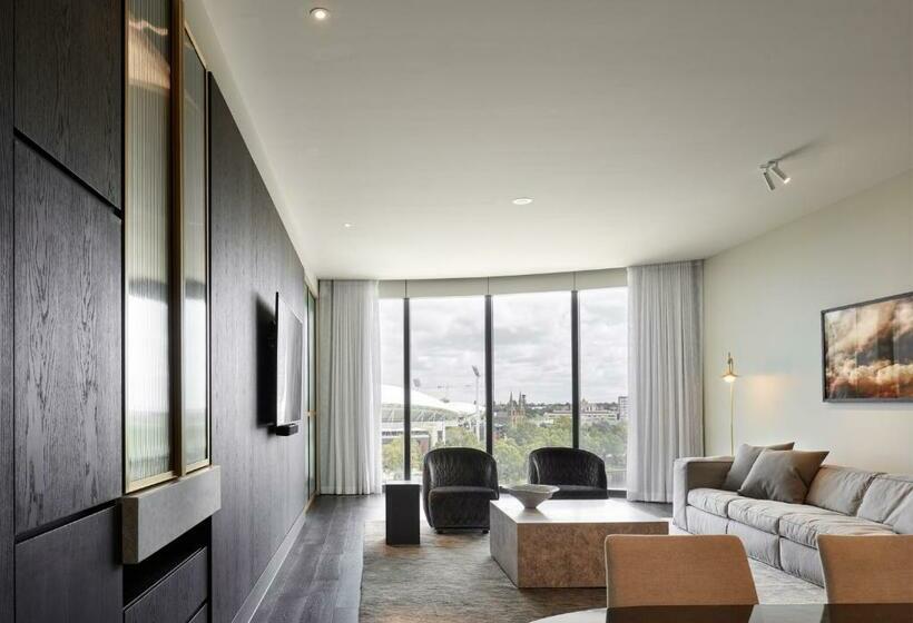 リバービュースイート, Eos By Skycity