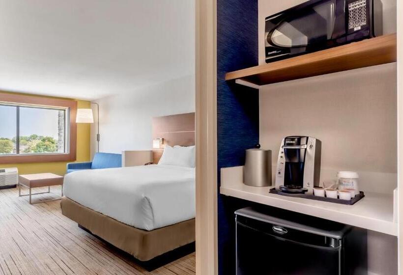 Люкс Кровать Кинг, Holiday Inn Express Milwaukee West Allis By Ihg