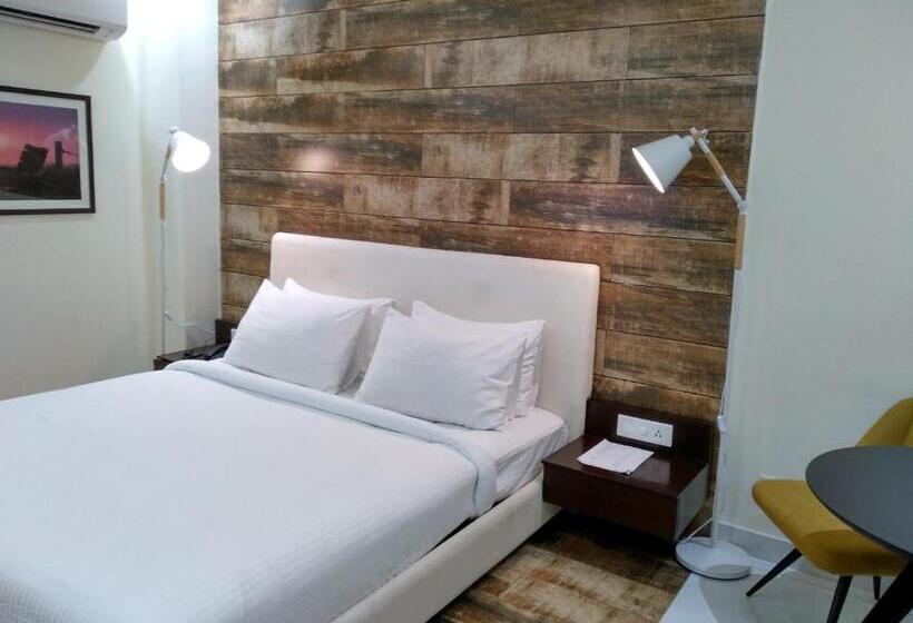 Executive-huone, Mohan Tulip