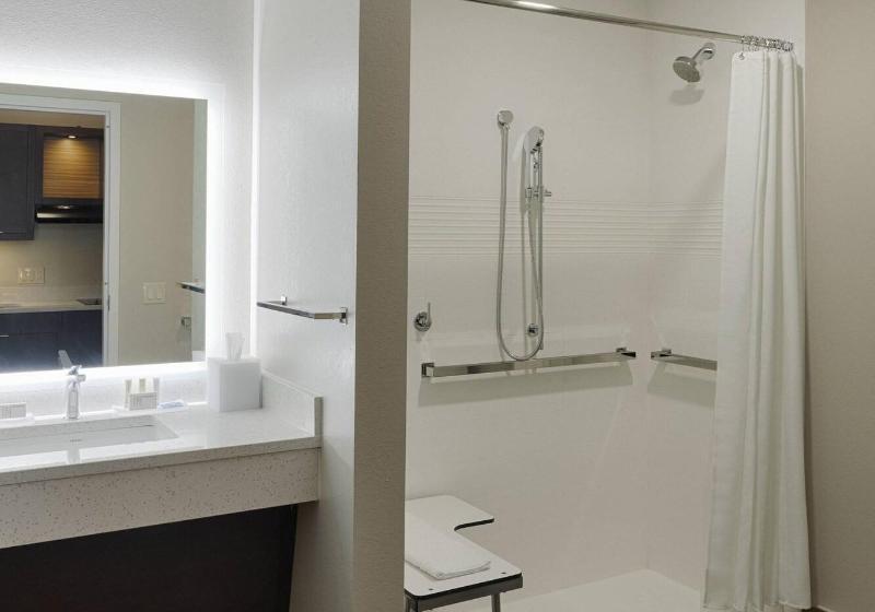 스탠다드 스튜디오 킹침대, Towneplace Suites Columbus Hilliard