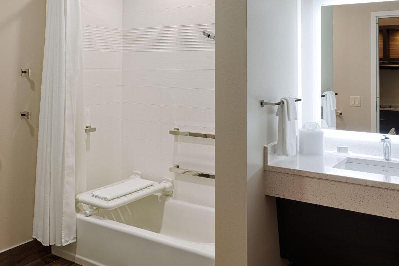 스탠다드 스튜디오 퀸 침대, Towneplace Suites Columbus Hilliard