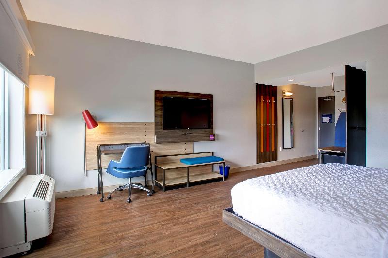 适合残疾人使用的标准间, Tru By Hilton Monroe