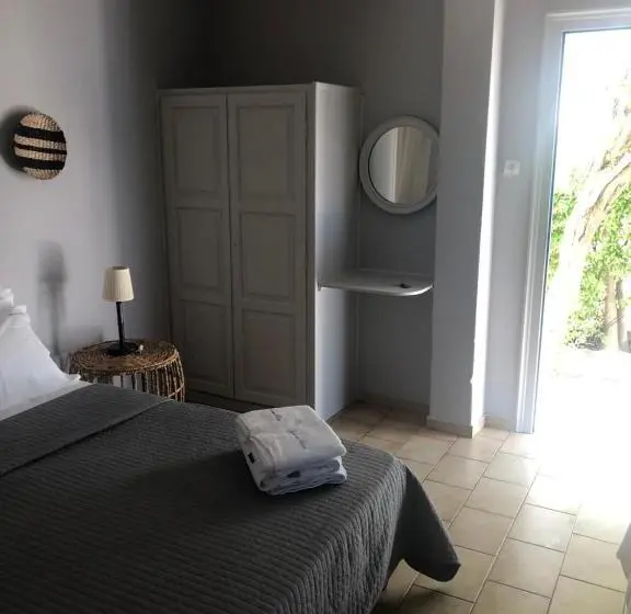 اتاق استاندارد, Rania Apartments Sea View