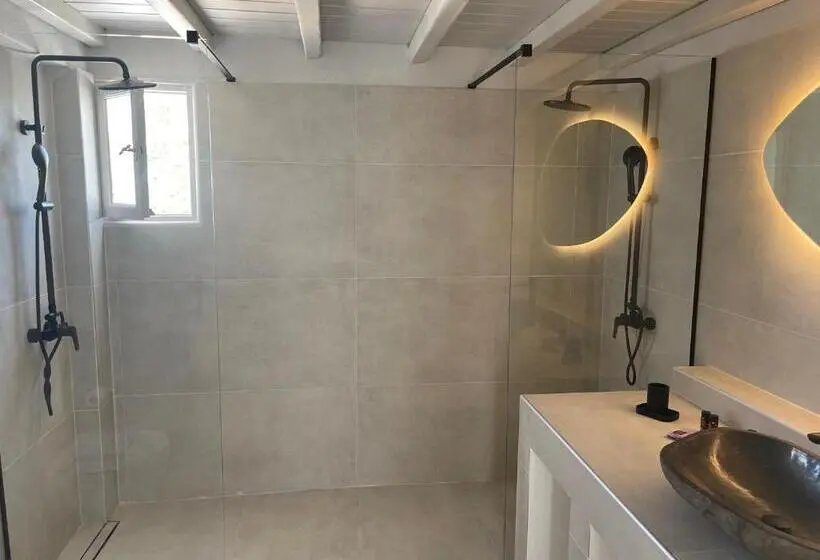 اتاق کلاسیک چهارنفره, Rania Apartments Sea View