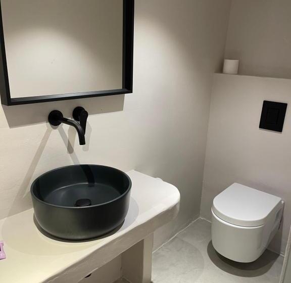 חדר יחיד נוף לגינה, Rania Apartments Sea View