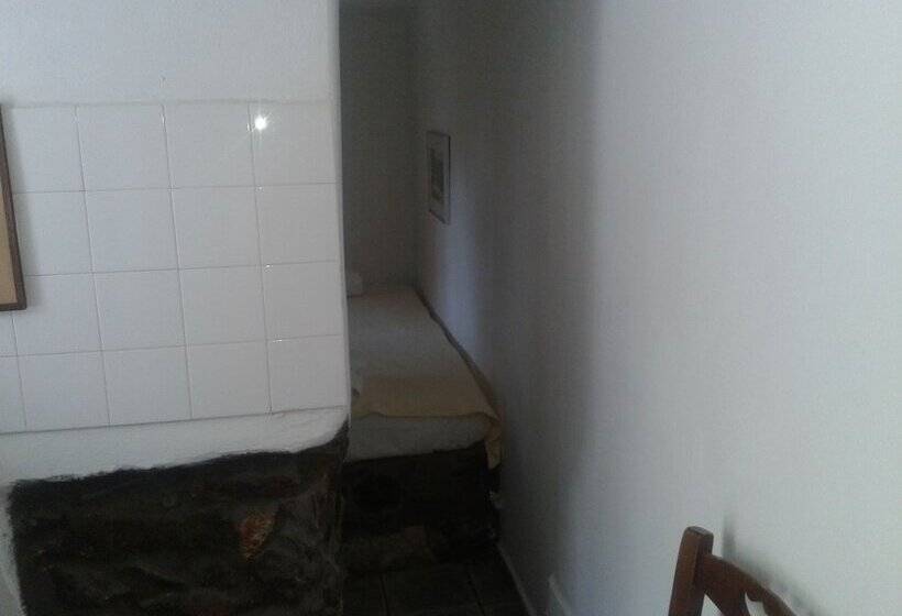 חדר אקונומי, Rania Apartments Sea View