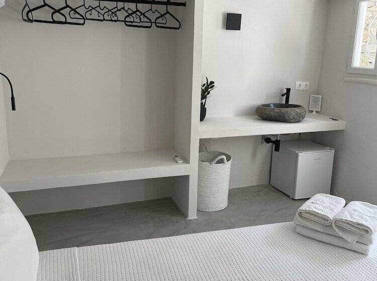 חדר יחיד נוף לגינה, Rania Apartments Sea View