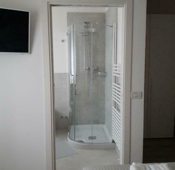 חדר דלוקס, La Corte