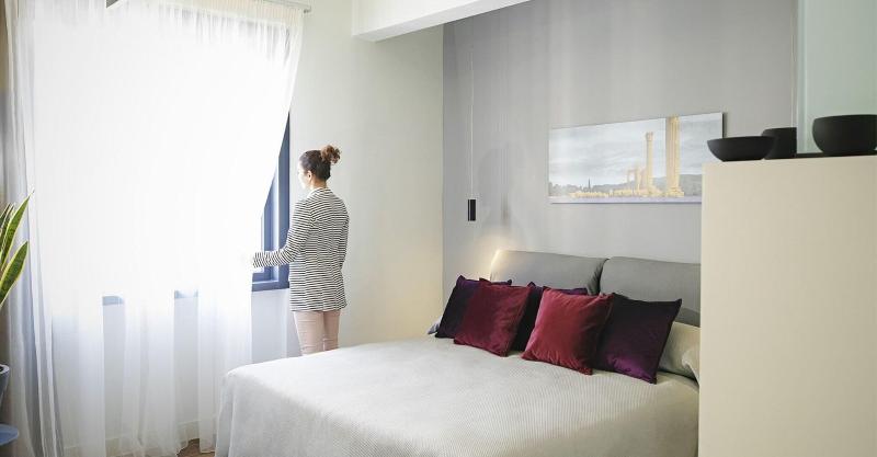 豪华房间, The Gem Society