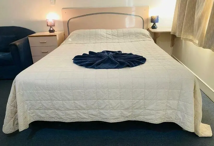 スタンダードルーム, County Lodge Motor Inn