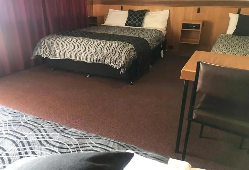 ファミリールーム, County Lodge Motor Inn