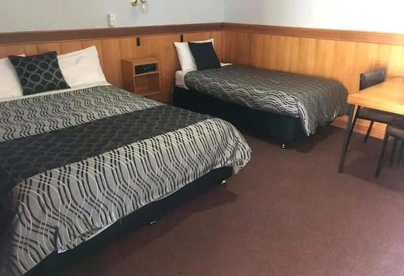ファミリールーム, County Lodge Motor Inn