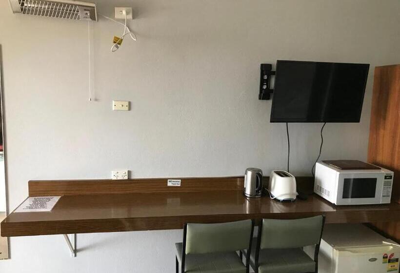 Номер Стандарт Индивидуальный, County Lodge Motor Inn