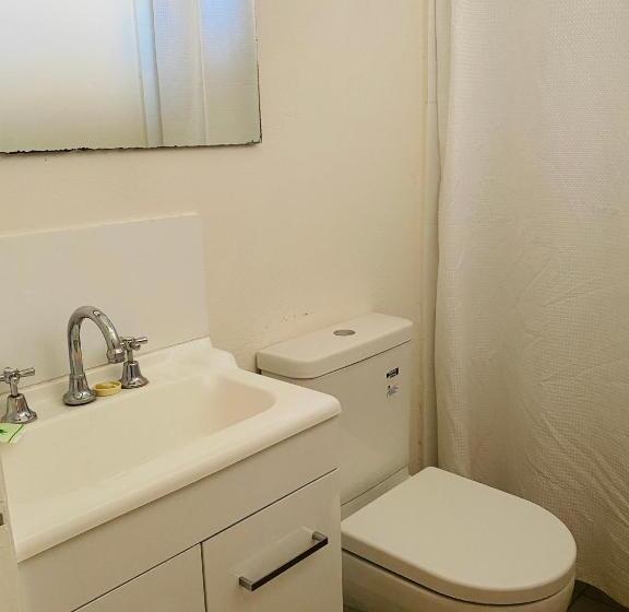 Семейный Номер Superior, County Lodge Motor Inn