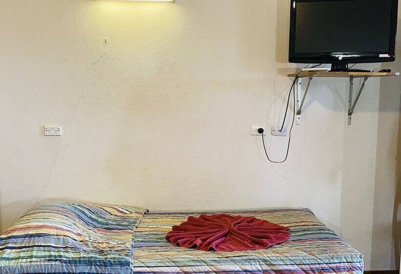 Семейный Номер, County Lodge Motor Inn