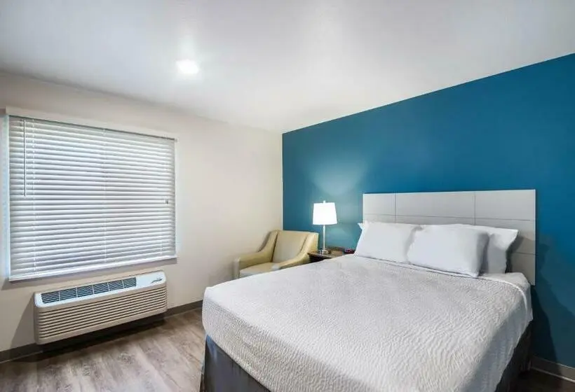 身障者適用スタンダードルーム, Woodspring Suites Chicago Addison